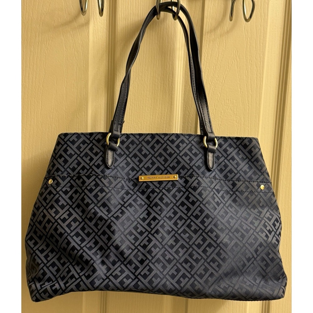 TOMMY HILFIGER Womens Purse/ Bag ‎ Blue Signature Logo. Large
